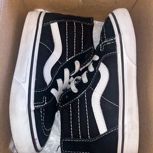 Toddler black and white Vans size 9